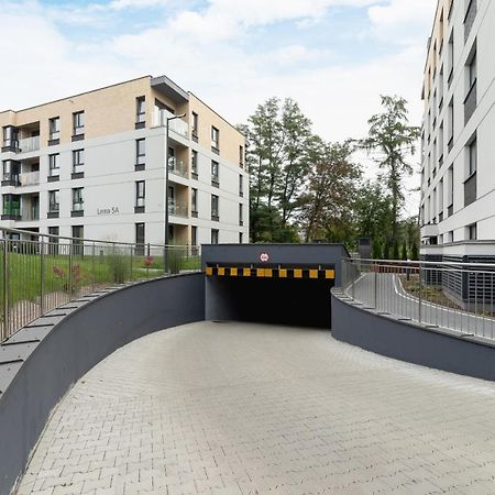 W Parku Lotników Apartments Tauron Arena by Renters Cracóvia Exterior foto